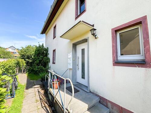 2 Eingang - 2 Zimmer Etagenwohnung zum Kaufen in Göttingen