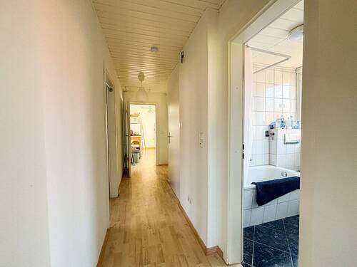 4 Wohnungsflur:Eingangsbereich - Etagenwohnung mit 56,00 m&sup2; in Göttingen zum Kaufen