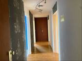 Flur - 3 Zimmer Etagenwohnung zum Kaufen in Fürth