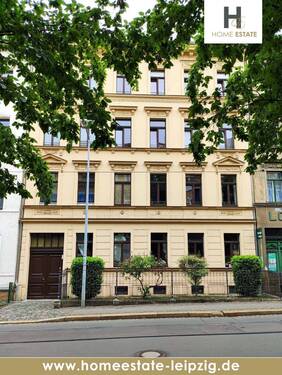 Hausansicht - Kleine 3 Zimmer mit Balkon - Provisionsfrei