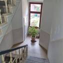 Treppenhaus Vorderhaus 01 - 3 Zimmer Mehrfamilienhaus, Wohnhaus in Görlitz
