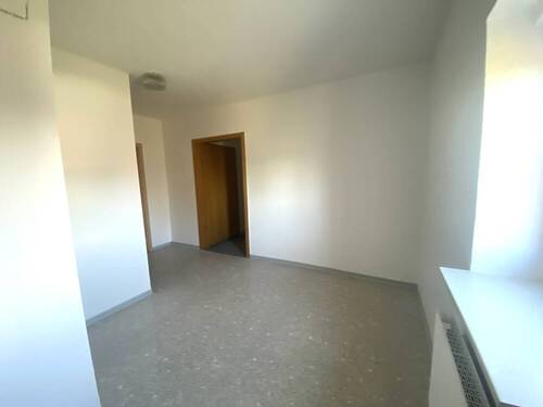 Gemeinschaftsflur - 3 Zimmer Etagenwohnung in Wöbs