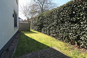 V1536 Garten Haus rechts EG - 