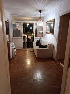 zentraler Aufenthaltsbereich 1 - 