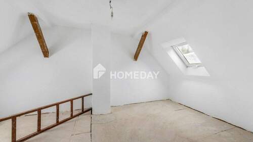 1. OG Kinderzimmer 1 2 - 