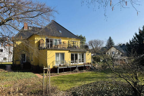 Bild1 - Halle-Dölau: Eigentumswohnung mit eigenem Garten und PKW-Stellplatz, ruhige Wohnlage