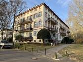 Eingangsansicht - 2 Zimmer Etagenwohnung zum Kaufen in Flörsheim