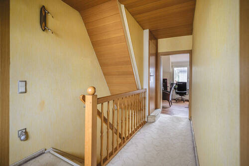 Treppenhaus 1. Wohneinheit - 