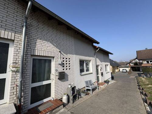 Exposé-Foto - Reihenweise investieren - 140.000,00&nbsp;EUR Kaufpreis, ca.&nbsp; 125,00&nbsp;m&sup2;&nbsp;Wohnfl&auml;che