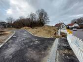 Erschließung - 3.900 m² - Attraktives Baugrundstück für 8 Doppelhaushälften und 3 Einfamilienhäusern