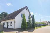 Bild 1 - Gemütliche Doppelhaushälfte mit schönem Garten