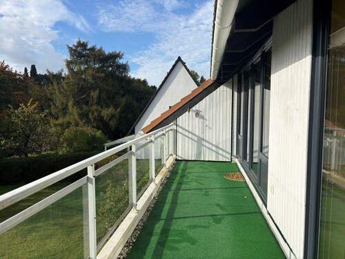 Balkon - 5 Zimmer Etagenwohnung in Hamburg