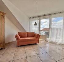 Lichtdurchflutete 2-Zimmerwohnung über den Dächern von Hemsbach