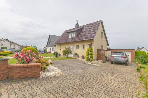 Haus & Gartenansicht - 