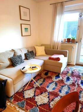 Wohnraum hell und freundlich.jpg - sonnige 2 Zi.Whg. mit Balkon in der Schellingstr.