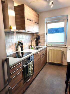 neuwertige Einbauküche.jpg - Etagenwohnung mit 48,30 m² in München zur Miete