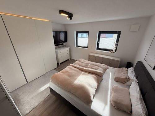 Schlafen - Etagenwohnung mit 96,00 m&sup2; in Schwanstetten zum Kaufen