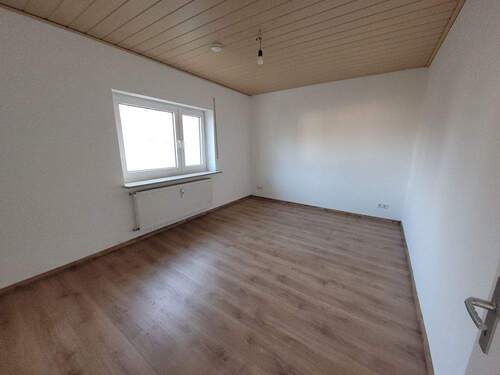 Zimmer 3 - 