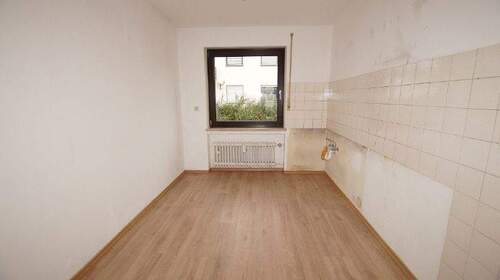 Küche EG - Mehrfamilienhaus, Wohnhaus mit 250,00 m&sup2; in Straubing zum Kaufen