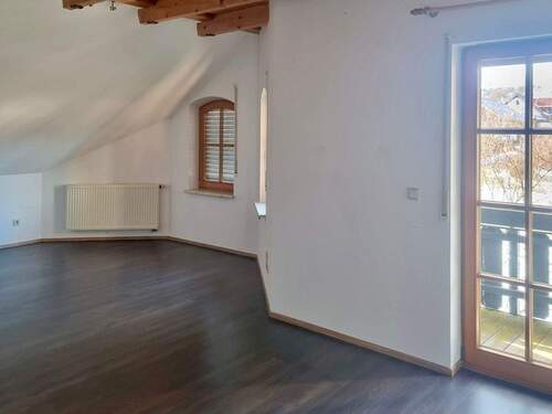 af09549f-205f-460c-a662-9b64ab1c566a.jpg - 