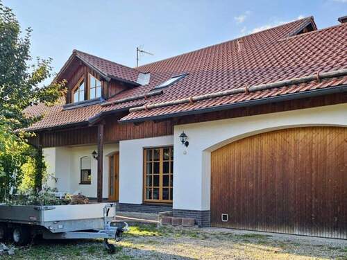 de778954-5040-44c3-b389-b1a098e8d346.jpg - 