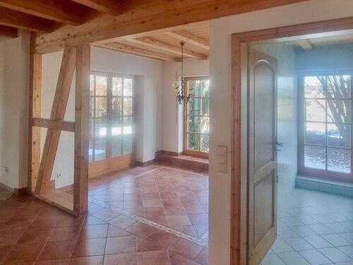 1d158d34-5e3c-4d96-8dcd-b88cb6ac1ed1.jpg - 