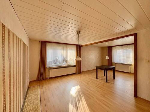 Wohn- und Esszimmer - 