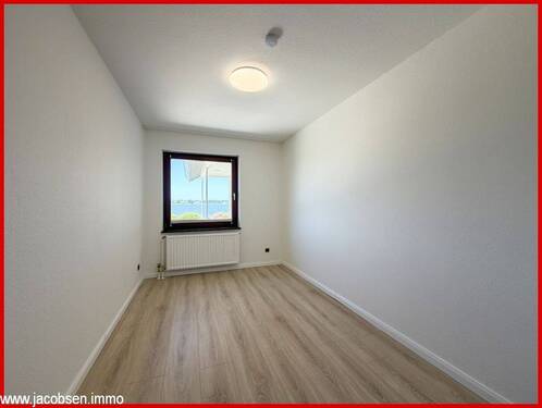 Kinderzimmer / Büro - 