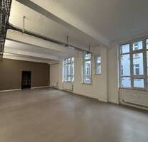 TOP Investment - nur 740 EURm²: Industriedesign und Jugendstil - Wohn-Geschäftshaus ! - Krefeld Stadtmitte