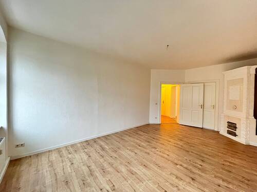 neu (1) - 