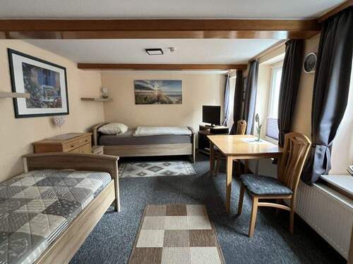 Wohnung II, OG-Zimmer 1 - 