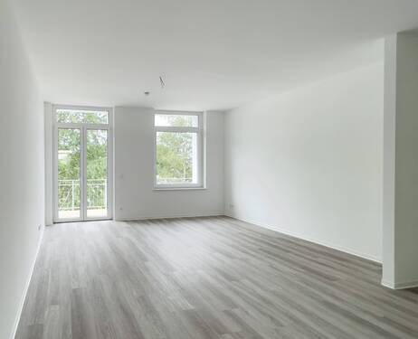 Wohnzimmer - 5 Zimmer Etagenwohnung zur Miete in Chemnitz