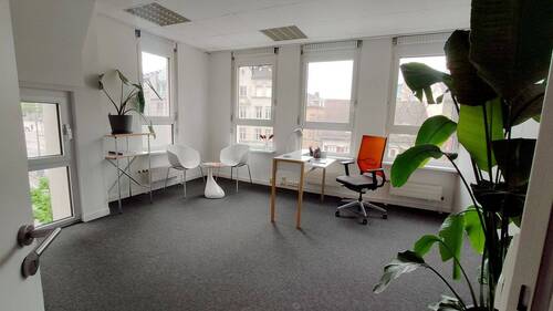 Büroraum - Heller 20 qm Büroraum im Zentrum Stuttgart - kreativ, nachhaltig