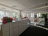 Flur - Büro mit 30,00 m&sup2; in Stuttgart zur Miete