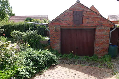 Garage - 