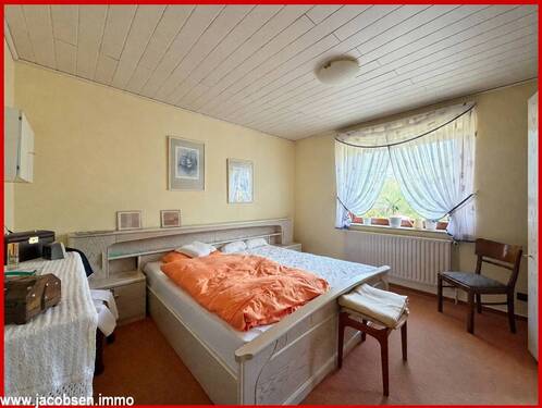 Schlafzimmer im Erdgeschoss - 