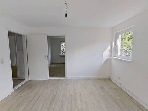 Ansicht II: Wohn- und Esszimmer - 2 Zimmer Etagenwohnung zur Miete in Nordenham