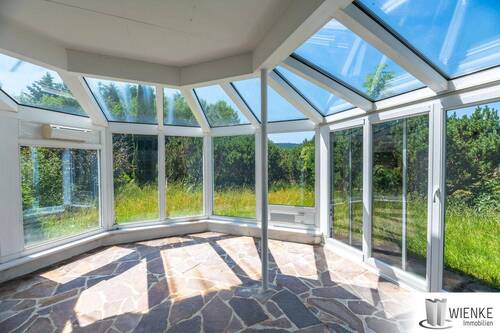 Herrischried-Schachenbühlstrasse23c-Immobilien-Im - Haus Ferienhaus im Schwarzwald, große Doppelgarage, Wintergarten, Kachelofen, großes Grundstück