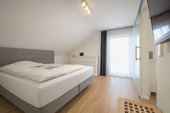 OG Schlafzimmer 1 - 