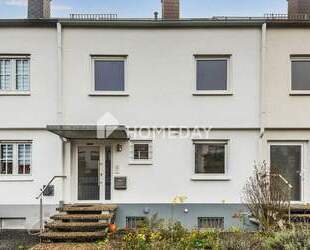 Gepflegtes Reihenmittelhaus mit Garage, Stellplatz und sonnigem Garten - Bodenheim