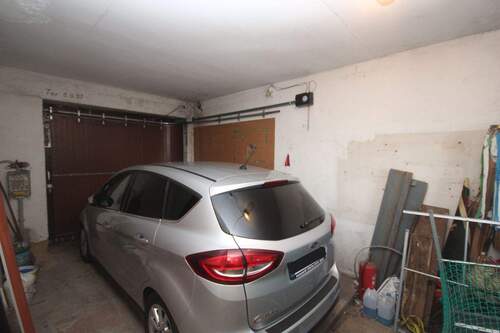 Garage - 
