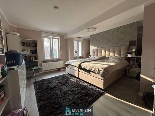 Schlafzimmer - Büro mit 375,00 m&sup2; in Michendorf zum Kaufen