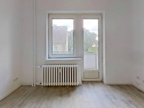 Ansicht II: Wohnzimmer - 2 Zimmer Etagenwohnung zur Miete in Bielefeld