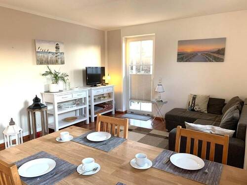 Wohnzimmer im Erdgeschoss - 