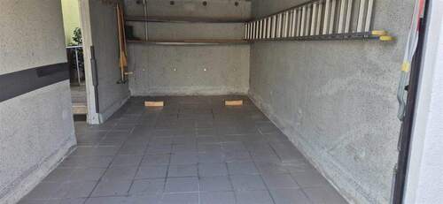 Garage 1 - 