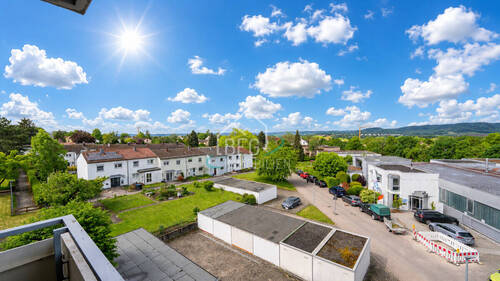 Balkon Aussicht - Etagenwohnung mit 81,50 m&sup2; in Schwäbisch Hall zum Kaufen