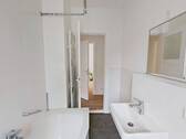Ansicht II: Bad - 