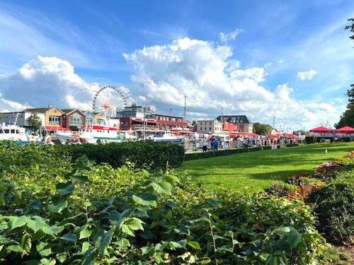 Warnemünde Promenade - 