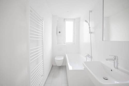 Bad - 3 Zimmer Terrassenwohnung zum Kaufen in Berlin