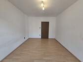 Wohnzimmer - 3 Zimmer Etagenwohnung zur Miete in Nürnberg